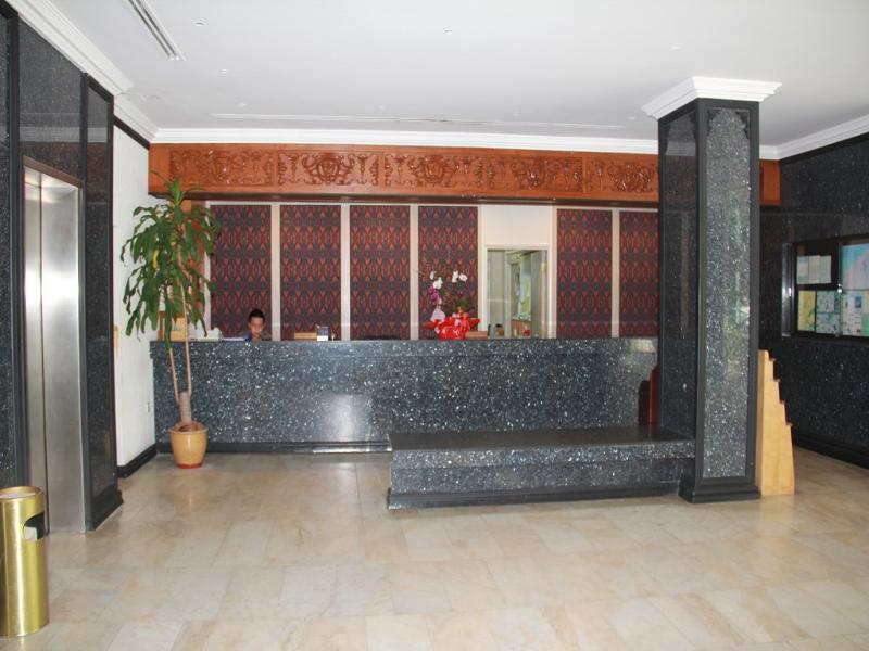Terrace Hotel บันดาร์เสรีเบกาวัน ภายนอก รูปภาพ