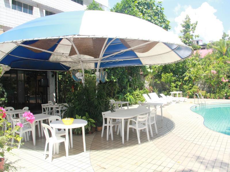 Terrace Hotel บันดาร์เสรีเบกาวัน ภายนอก รูปภาพ