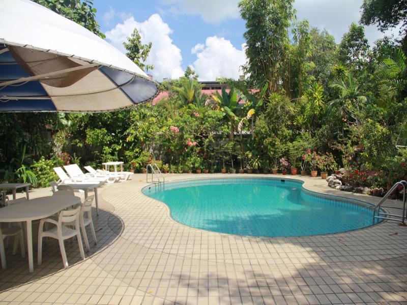 Terrace Hotel บันดาร์เสรีเบกาวัน ภายนอก รูปภาพ