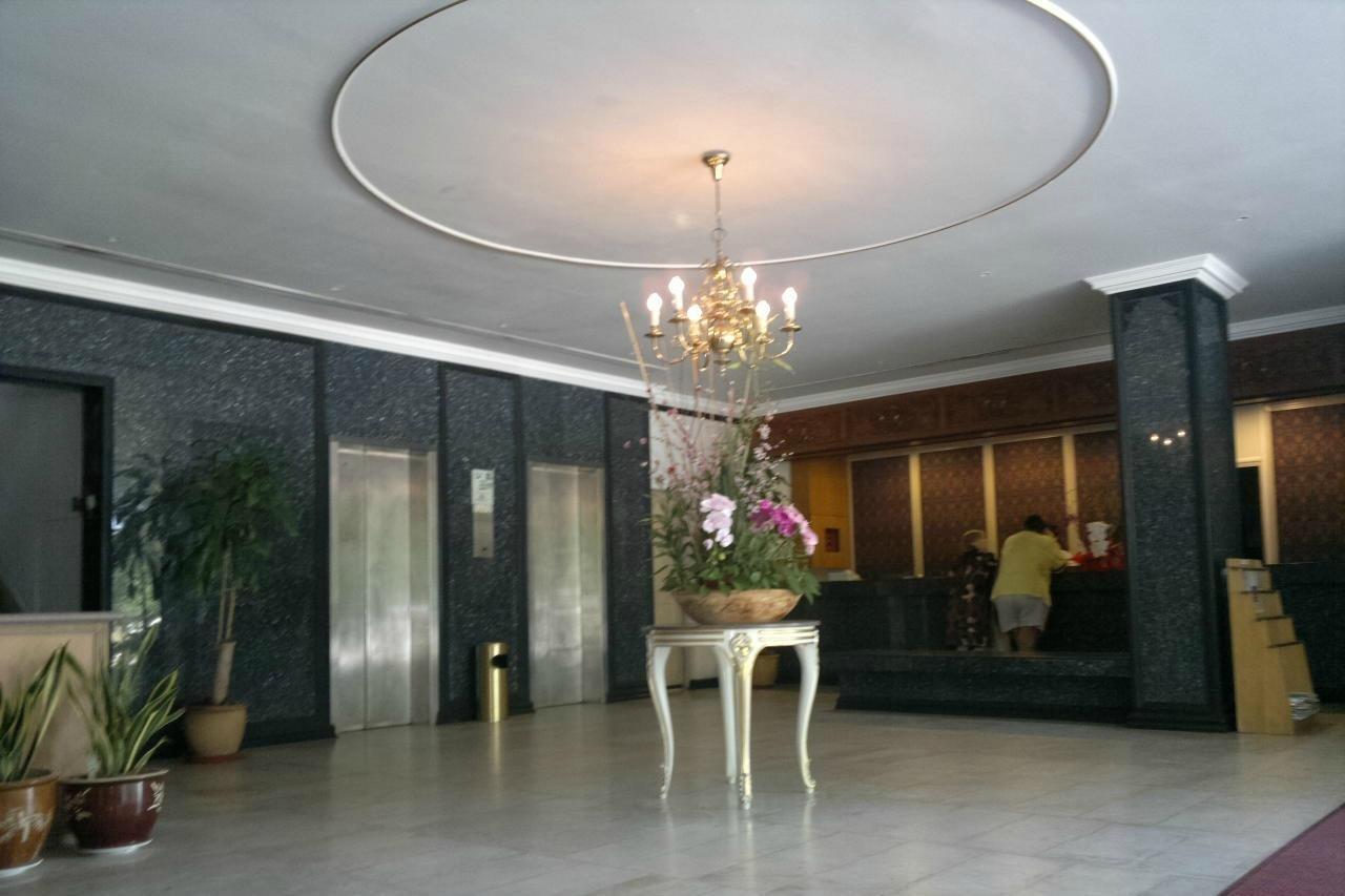 Terrace Hotel บันดาร์เสรีเบกาวัน ภายนอก รูปภาพ