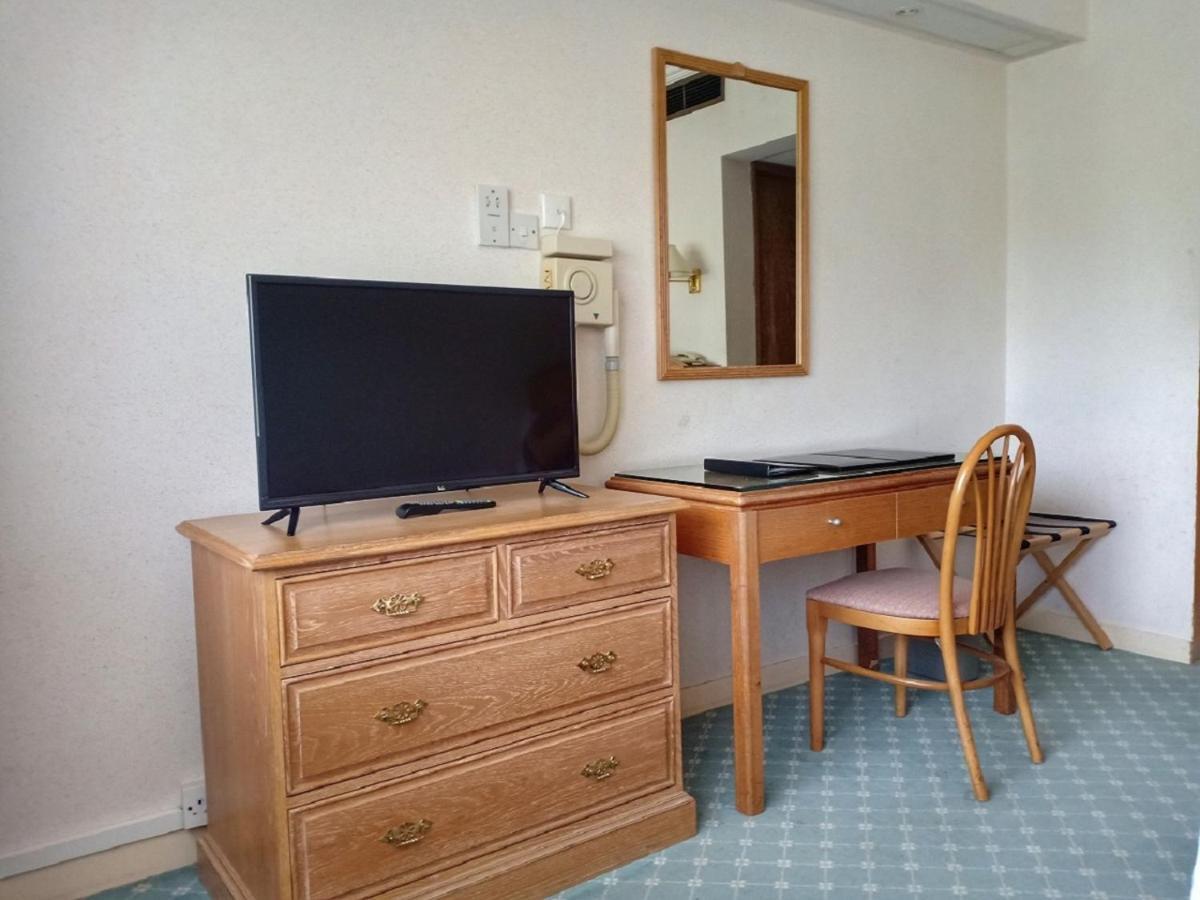Terrace Hotel บันดาร์เสรีเบกาวัน ภายนอก รูปภาพ