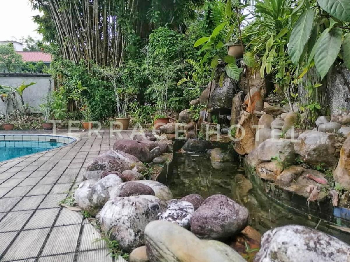 Terrace Hotel บันดาร์เสรีเบกาวัน ภายนอก รูปภาพ
